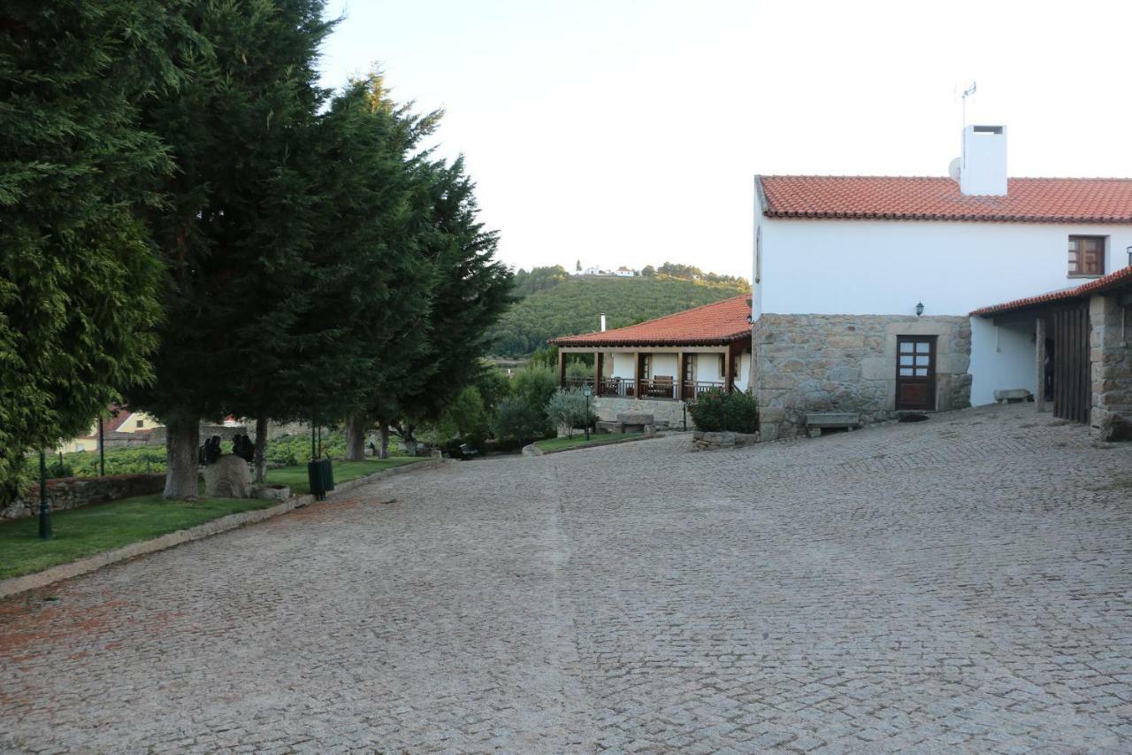 Hotel Casa Dona Urraca Vilarinho da Castanheira Exteriér fotografie